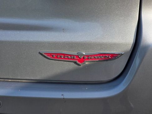 Used 2018 Jeep Compass Trailhawk w/ Safe & Security Group AWD/4WD image 6