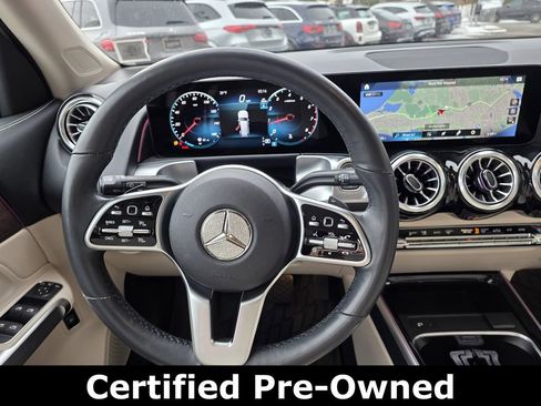 Certified 2023 Mercedes-Benz GLB 250 4MATIC image 17