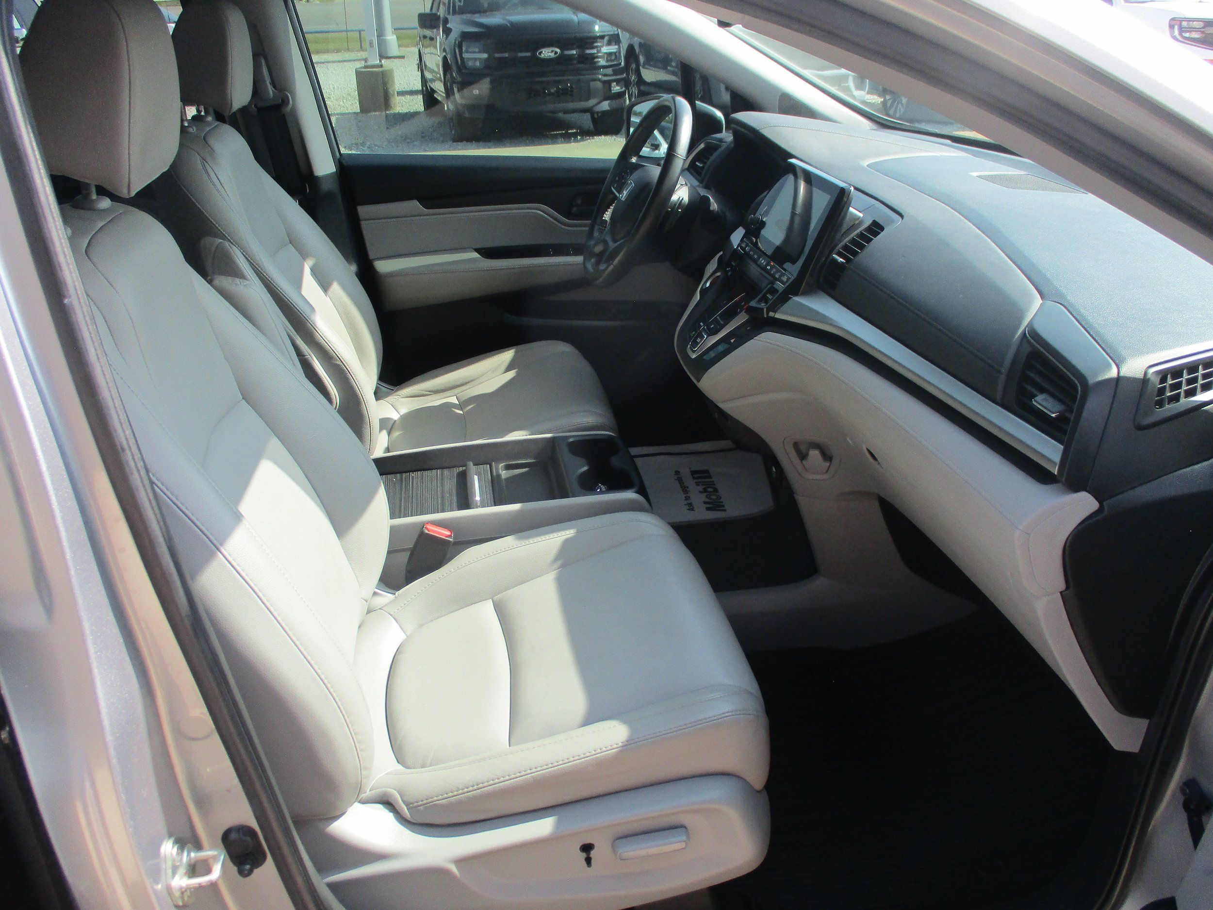 Used 2019 Honda Odyssey EX-L image 11