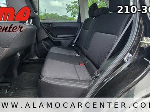 Used 2018 Subaru Forester 2.5i Premium AWD/4WD image 28