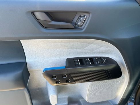 New 2026 Ford Maverick XLT w/ XLT Luxury Package FWD image 8