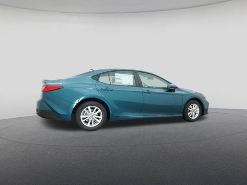 New 2025 Toyota Camry LE image 26