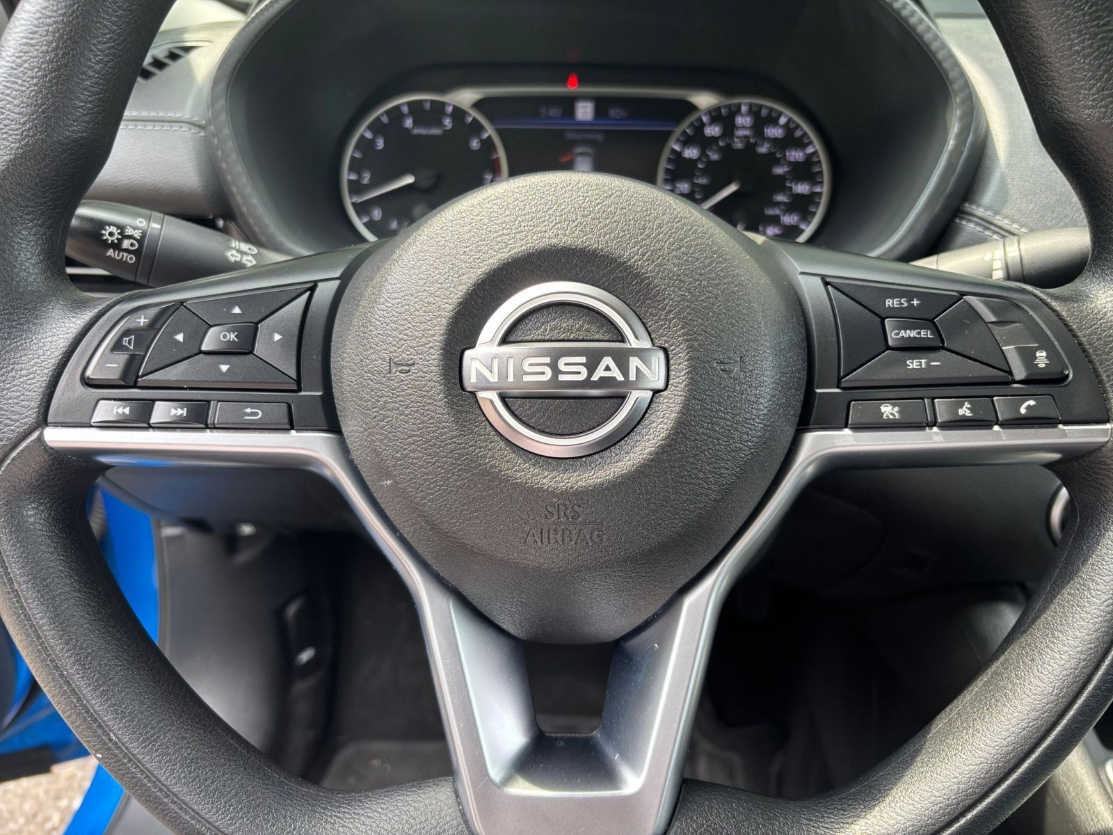 Used 2025 Nissan Sentra SV FWD image 25