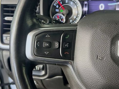 Used 2022 RAM 1500 Laramie AWD/4WD image 16