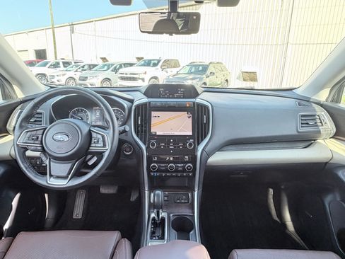 Used 2019 Subaru Ascent Touring w/ Popular Package #2 AWD/4WD image 12