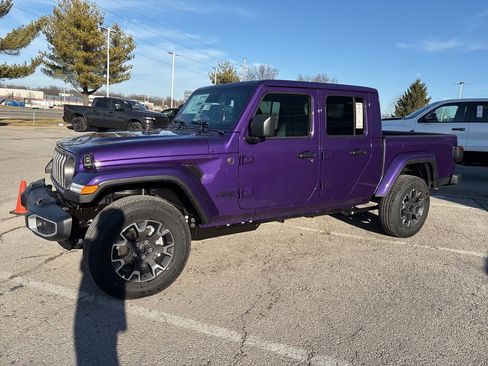 New 2026 Jeep Gladiator Mojave AWD/4WD image 14