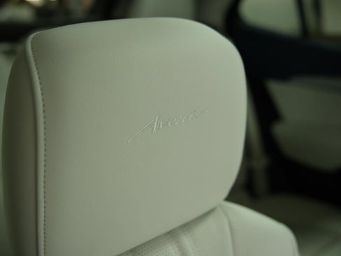 New 2026 Buick Envision Avenir AWD/4WD image 18