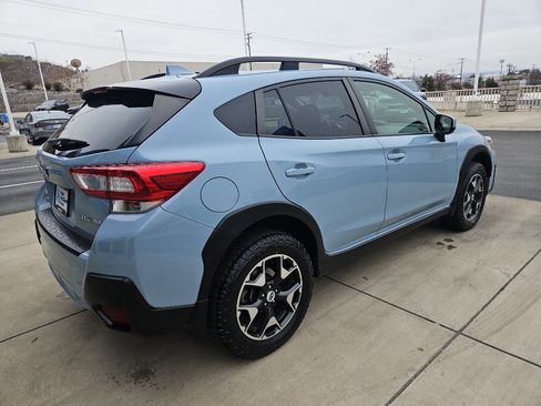 Used 2018 Subaru Crosstrek 2.0i Premium w/ Eyesight System image 5