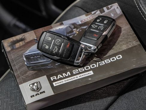 Used 2020 RAM 3500 Laramie AWD/4WD image 71