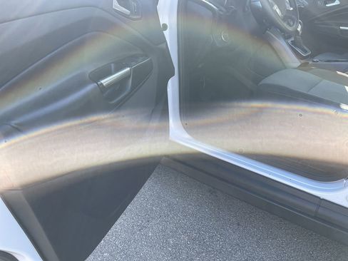 Used 2017 Ford C-MAX SE w/ Cold Weather Package image 14