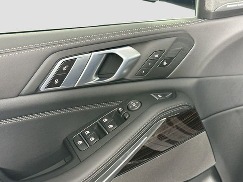 New 2026 BMW X5 xDrive40i w/ M Sport Package image 18