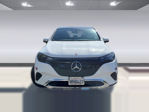 Used 2024 Mercedes-Benz EQE 350+ SUV image 4
