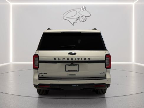 Certified 2024 Ford Expedition Max Limited AWD/4WD image 4