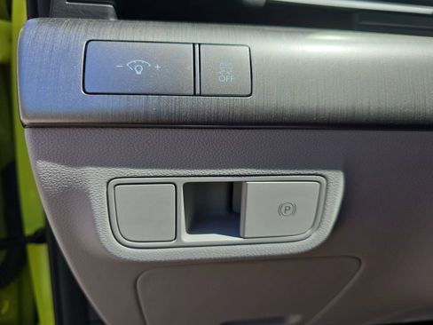 Used 2024 Hyundai Kona SEL FWD image 27