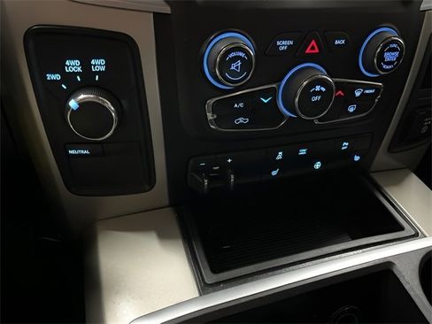 Used 2014 RAM 2500 Outdoorsman image 23