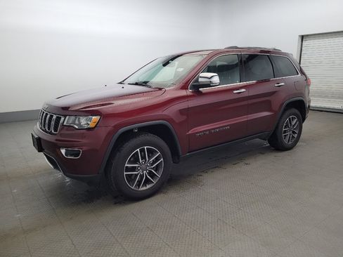 Used 2019 Jeep Grand Cherokee Limited image 2