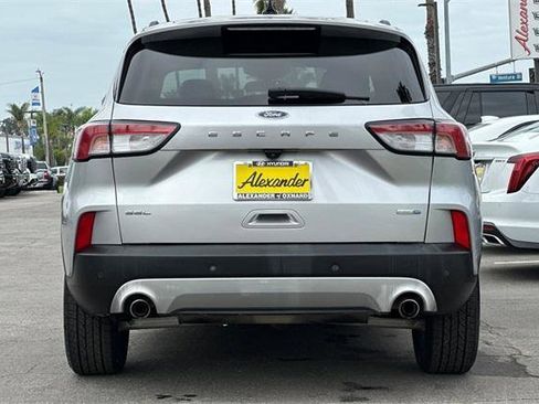 Used 2020 Ford Escape SEL image 5