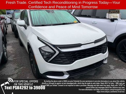 Used 2023 Kia Sportage LX FWD image 1