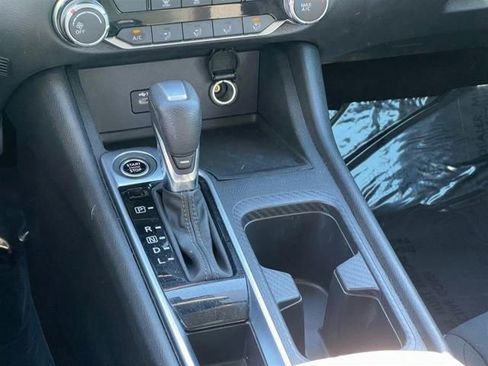 Used 2023 Nissan Sentra SV image 17
