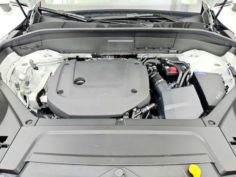 New 2026 Volvo XC90 B6 Ultra image 29