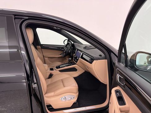 Used 2023 Porsche Macan S AWD/4WD image 29