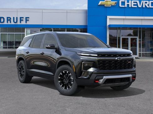 New 2026 Chevrolet Traverse Z71 w/ Enhanced Driving Package AWD/4WD image 7
