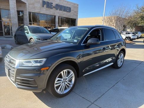 Used 2018 Audi Q5 2.0T Premium Plus w/ Premium Plus Package image 1