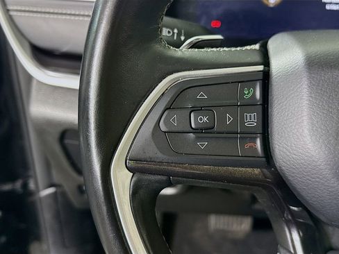 Used 2021 Jeep Grand Cherokee L Laredo w/ Luxury Tech Group I image 20