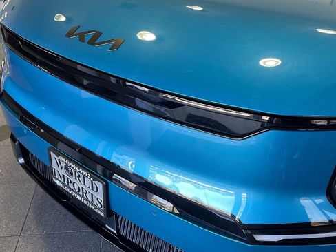 Used 2026 Kia EV9 Land w/ Nightfall Edition Package image 11