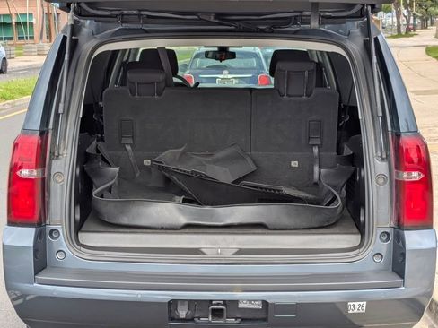 Used 2019 Chevrolet Suburban LS image 13