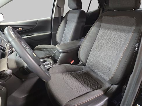 Used 2022 Chevrolet Equinox LT AWD/4WD image 18