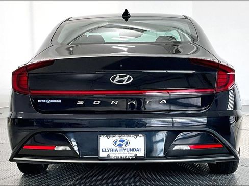 Used 2023 Hyundai Sonata SE FWD image 4