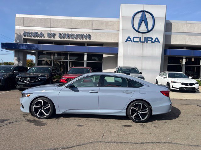 Used 2022 Honda Accord Sport image 2