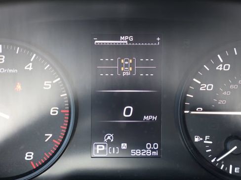 Certified 2025 Subaru Forester AWD/4WD image 22