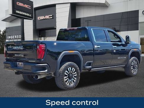 Used 2025 GMC Sierra 2500 Denali Ultimate AWD/4WD image 26