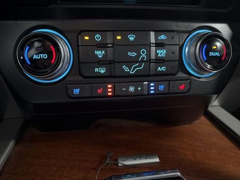 Used 2017 Ford F450 King Ranch w/ King Ranch Ultimate Package image 34