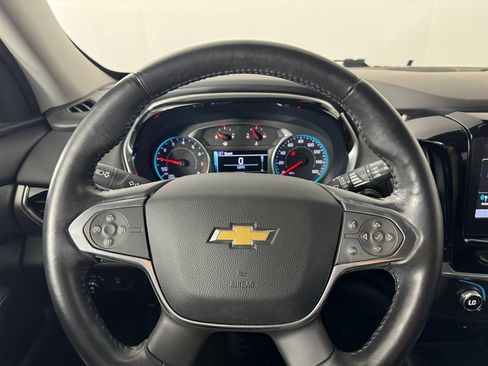 Used 2018 Chevrolet Traverse LT FWD image 13