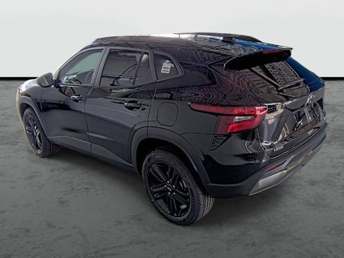 New 2026 Chevrolet Trax ACTIV FWD image 11