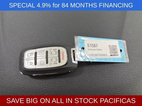 New 2026 Chrysler Pacifica Select AWD/4WD image 32