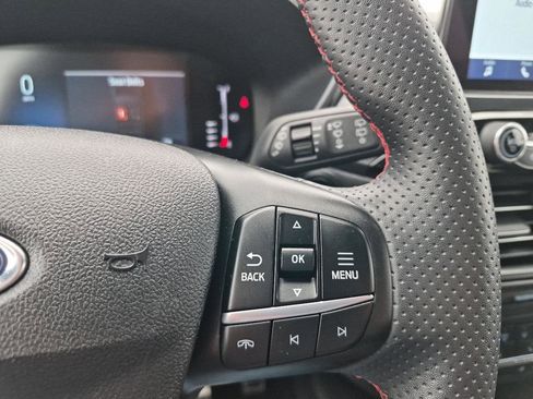 Used 2023 Ford Escape ST-Line image 19