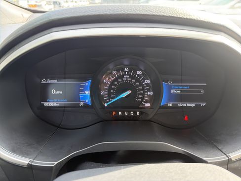 Used 2021 Ford Edge ST-Line FWD image 21