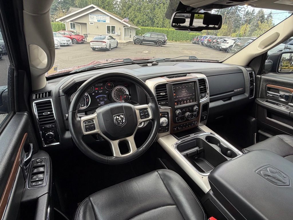 Used 2016 RAM 1500 Laramie w/ Convenience Group AWD/4WD image 27