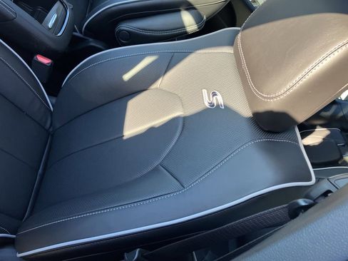 New 2026 Chrysler Pacifica Limited w/ S Appearance Package image 33