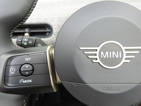 New 2026 MINI Cooper S image 19