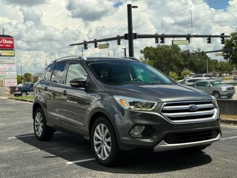 Used 2017 Ford Escape Titanium AWD/4WD image 3
