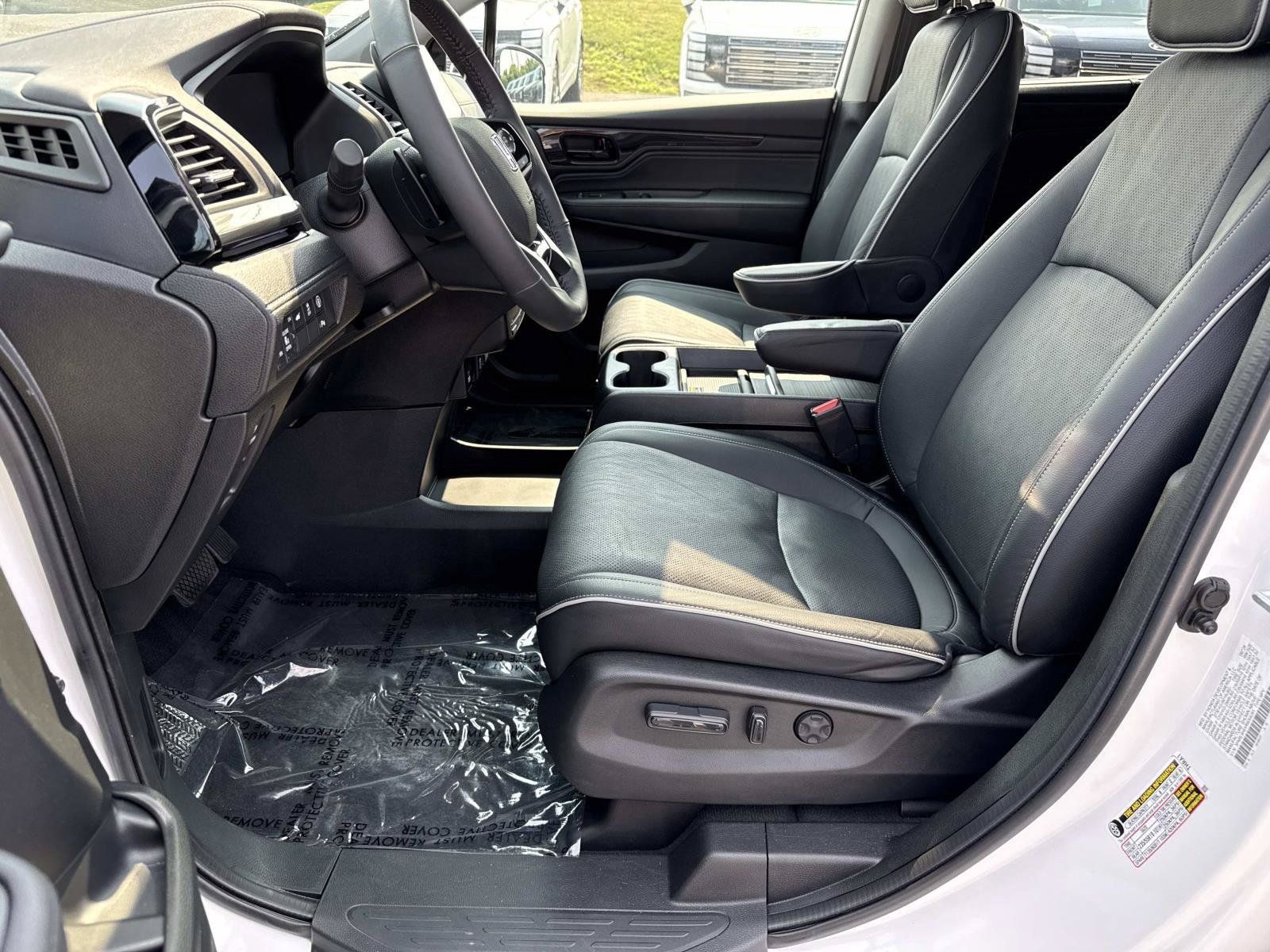 Used 2024 Honda Odyssey Elite image 24