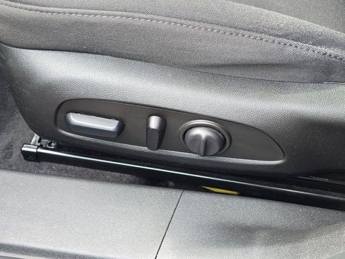 Used 2023 Chevrolet Malibu LT FWD image 6