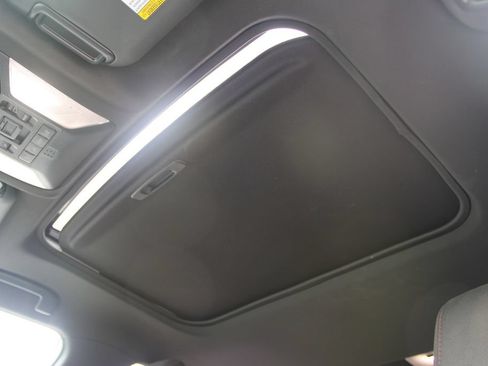 Used 2022 Toyota RAV4 SE w/ Weather & Moonroof Package AWD/4WD image 29