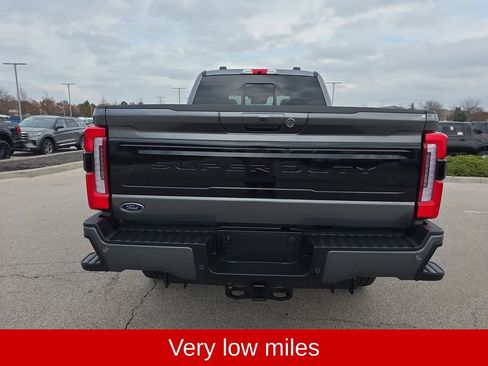 Used 2025 Ford F250 Platinum image 6