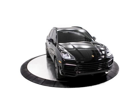 Certified 2023 Porsche Cayenne AWD/4WD image 22